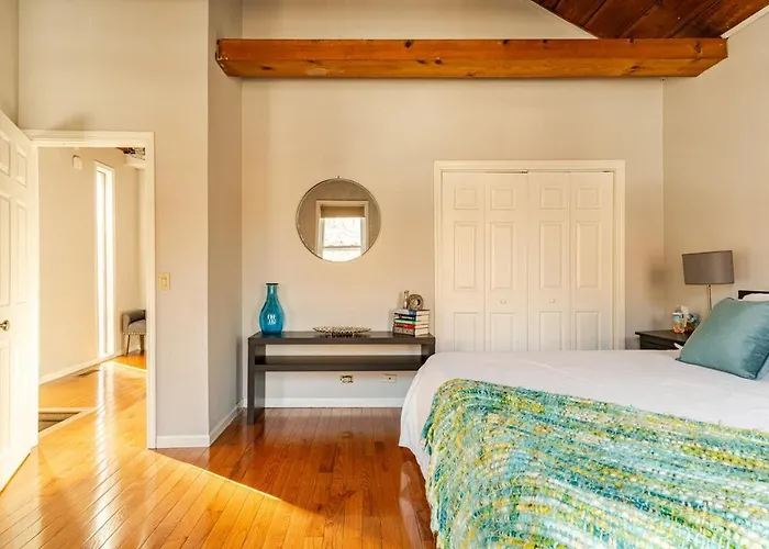 Stunning Home, Epic Game Room, Prime Location *