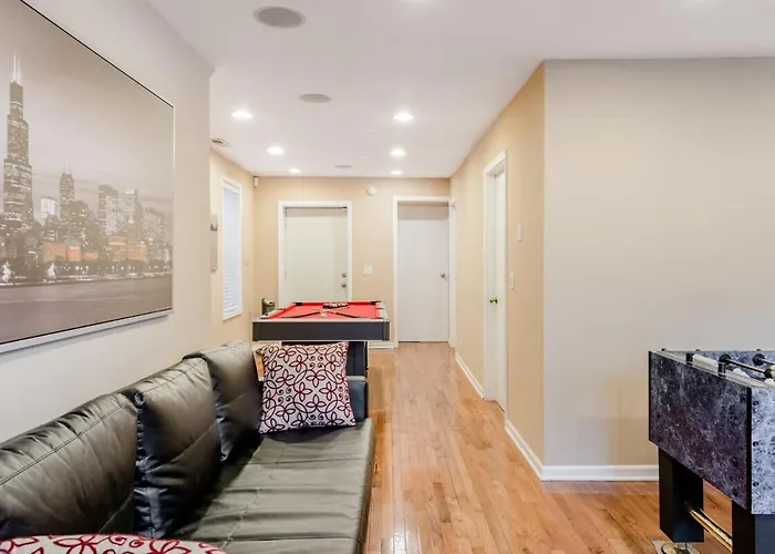 Villa Stunning Home, Epic Game Room, Prime Location *